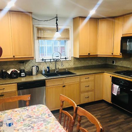 Entire Detached 3-Bedrooms Cute Home In Cornwall Area Exterior foto