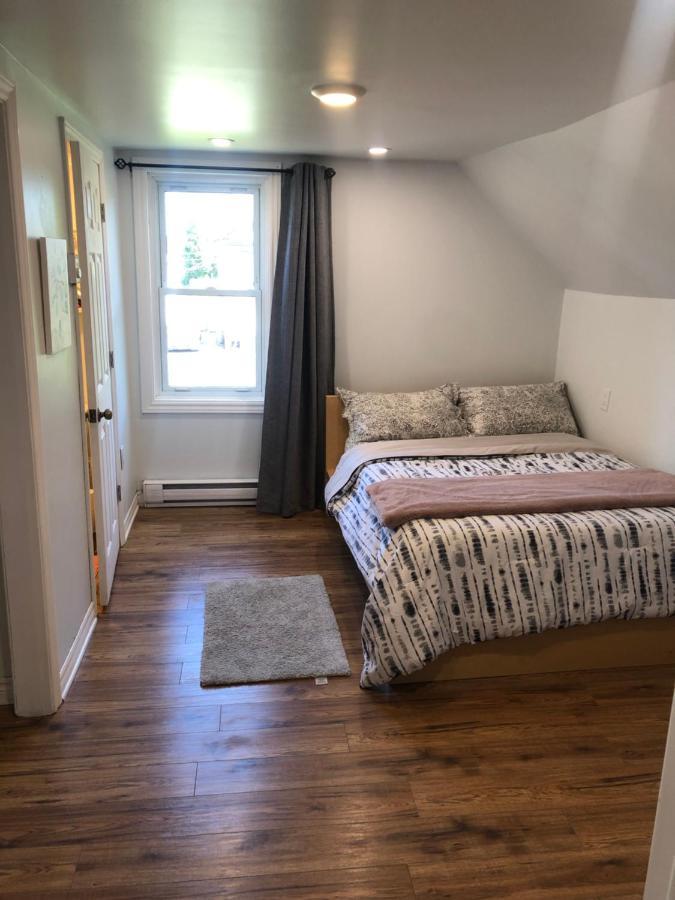 Entire Detached 3-Bedrooms Cute Home In Cornwall Area Exterior foto